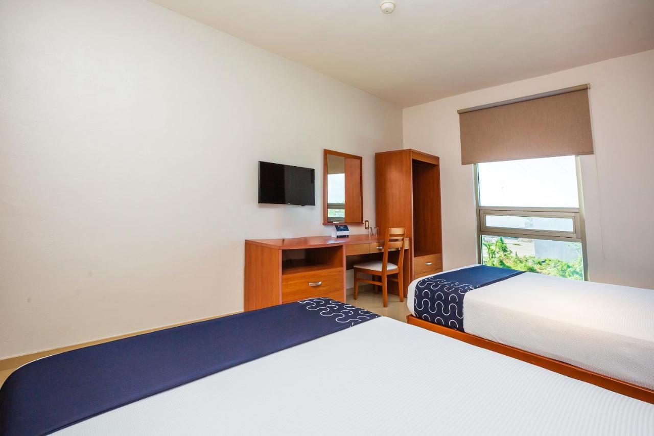 The Magic Hotel Playa del Carmen Bagian luar foto