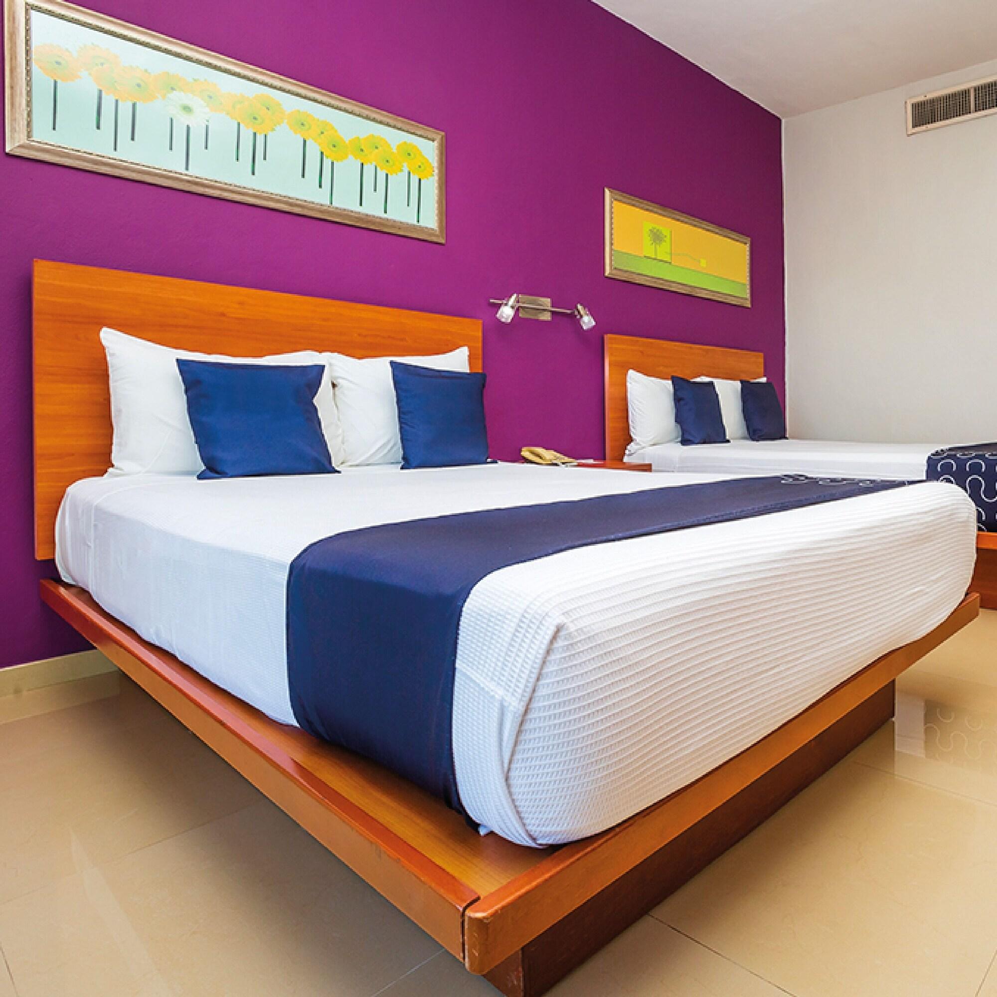 The Magic Hotel Playa del Carmen Bagian luar foto